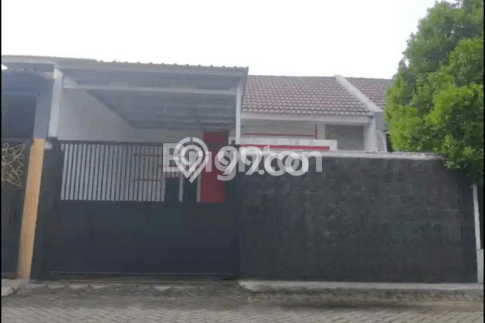 PRIME LOCATION! Komersial di Rungkut, Luas 85m2m², Area Bisnis, Posisi Strategis PRIME LOCATION! Komersial di Rungkut, Luas 85m2m², Area Bisnis, Posisi Strategis