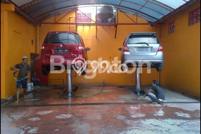 Unit Ruko Dijual di Tenggilis Mejoyo Surabaya 200m2 Unit Ruko Dijual di Tenggilis Mejoyo Surabaya 200m2