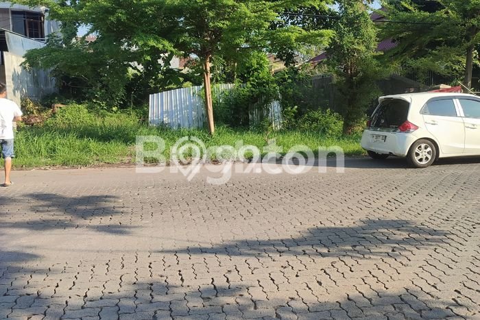Lahan Strategis di Semarang Barat Dijual dengan Luas 585m2 Lahan Strategis di Semarang Barat Dijual dengan Luas 585m2