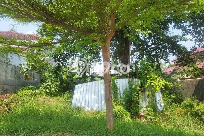 Lahan Strategis di Semarang Barat Dijual dengan Luas 585m2 Lahan Strategis di Semarang Barat Dijual dengan Luas 585m2
