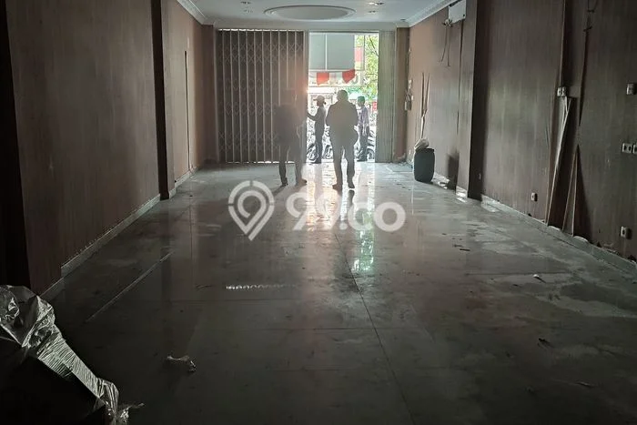 FOR RENT! Ruko di Wonodri Cocok untuk Bisnis 400m2 FOR RENT! Ruko di Wonodri Cocok untuk Bisnis 400m2