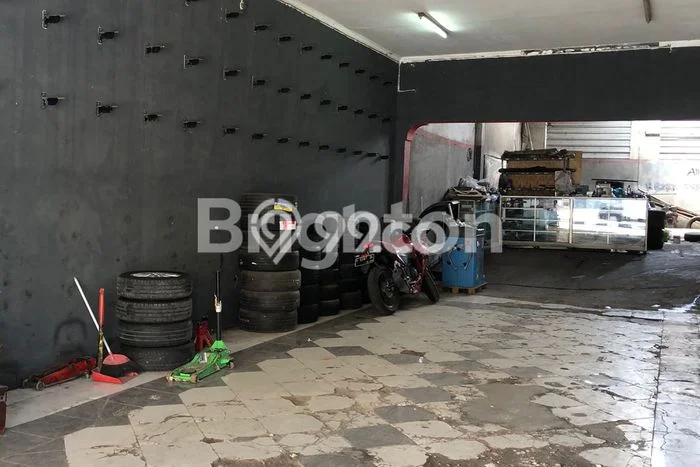 Ruko Bagus Dijual LB 280m2 Lokasi Strategis Semarang Area Cocok untuk Bisnis Ruko Bagus Dijual LB 280m2 Lokasi Strategis Semarang Area Cocok untuk Bisnis