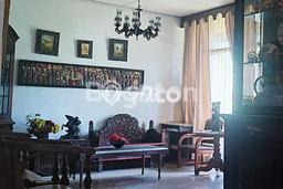 Rumah Elit LB 239m2 Siap Huni Desain Elegan di Kawi, Semarang Rumah Elit LB 239m2 Siap Huni Desain Elegan di Kawi, Semarang