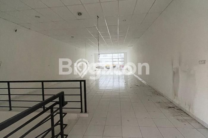 Ruko bagus disewakan di Semarang Timur Semarang dengan LB 420m2 harga sewa terbaik Ruko bagus disewakan di Semarang Timur Semarang dengan LB 420m2 harga sewa terbaik