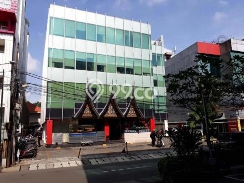 Unit Kantor Paling Strategis di Kemang Jakarta Selatan dengan LB 3780m2 Unit Kantor Paling Strategis di Kemang Jakarta Selatan dengan LB 3780m2