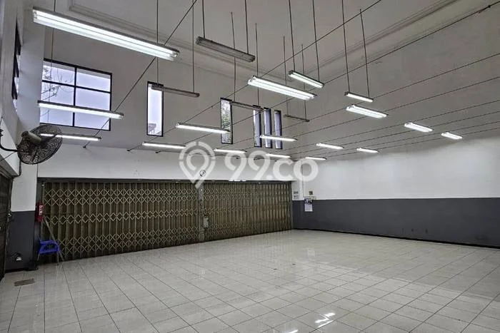 Unit Komersial Disewakan di Surabaya Kawasan Strategis Harga Kompetitif Unit Komersial Disewakan di Surabaya Kawasan Strategis Harga Kompetitif