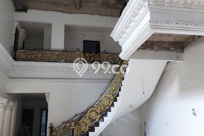 For Sale! Premium House LT 702m2 Desain Modern di Kramat For Sale! Premium House LT 702m2 Desain Modern di Kramat