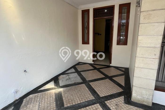 Rumah Minimalis 4 KT di Pondok Bambu Jakarta Timur Unfurnished Rumah Minimalis 4 KT di Pondok Bambu Jakarta Timur Unfurnished