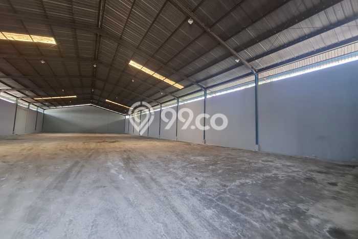 Gudang Disewakan di Cakung, Luas 1200m², Lokasi Premium, Ready Bisnis Gudang Disewakan di Cakung, Luas 1200m², Lokasi Premium, Ready Bisnis