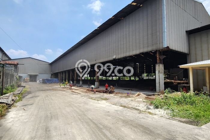 Disewakan Gudang Kawasan Tambun Selatan, Luas 3240m2m², Kawasan Potensial Disewakan Gudang Kawasan Tambun Selatan, Luas 3240m2m², Kawasan Potensial