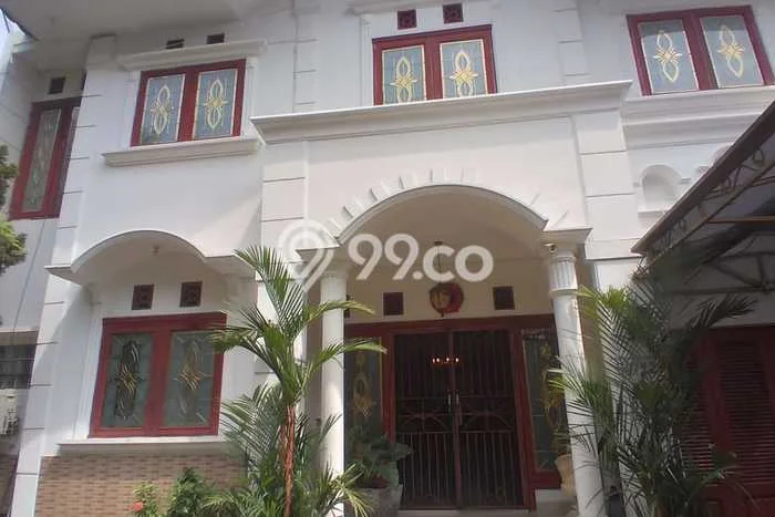 Rumah Mewah Siap Huni LT 220m2 di Cakung, Jakarta Timur Rumah Mewah Siap Huni LT 220m2 di Cakung, Jakarta Timur