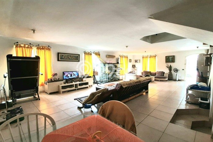 Jual Rumah Luas Megah Dengan View Eksklusif di BSD Taman Provence, Tangerang Jual Rumah Luas Megah Dengan View Eksklusif di BSD Taman Provence, Tangerang