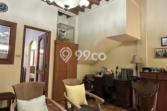 Sewa Rumah Murah di BSD The Green Tangerang dengan 6 Kamar Tidur Sewa Rumah Murah di BSD The Green Tangerang dengan 6 Kamar Tidur