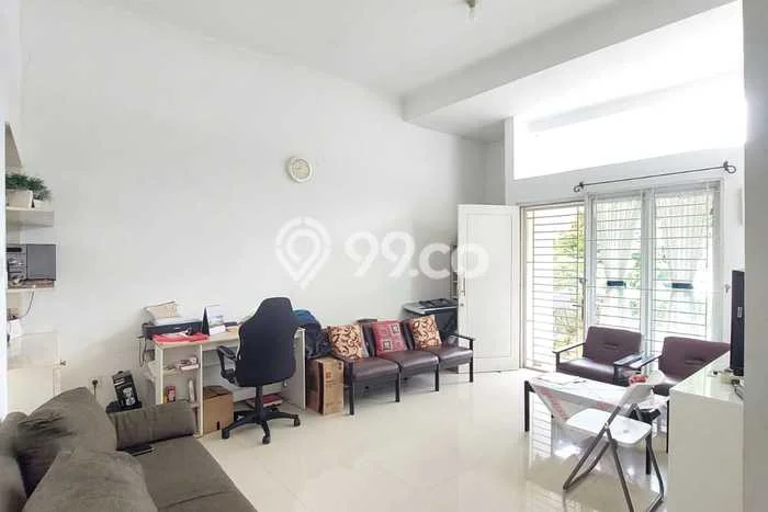 Rumah Modern Cantik 2 KT Siap Huni di Bogor Selatan Rumah Modern Cantik 2 KT Siap Huni di Bogor Selatan