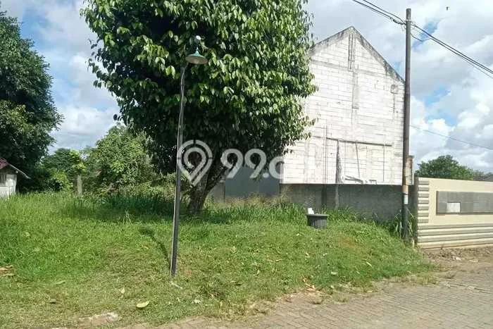 Lahan Kosong Dijual di Tangerang dengan Area 1000m2 Lahan Kosong Dijual di Tangerang dengan Area 1000m2