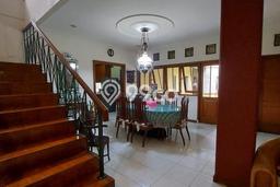 Hunian Nyaman 5 Kamar Tidur Dekat Fasilitas Umum di Kedoya, Jakarta Barat Hunian Nyaman 5 Kamar Tidur Dekat Fasilitas Umum di Kedoya, Jakarta Barat