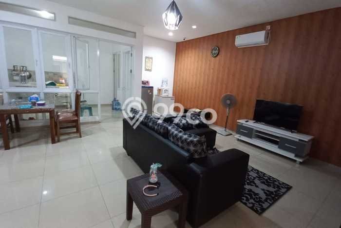 Siap Huni Hunian Elit 5 Kamar di Ciputat Dekat ke Mana Pun Siap Huni Hunian Elit 5 Kamar di Ciputat Dekat ke Mana Pun
