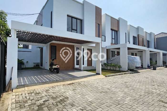 Rumah Luas Asri 3 KT Siap Pakai di Bintaro Tangerang Selatan Rumah Luas Asri 3 KT Siap Pakai di Bintaro Tangerang Selatan