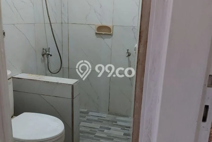 Jual Rumah Bagus Siap Huni LB 150m2 di Cipondoh, Tangerang Jual Rumah Bagus Siap Huni LB 150m2 di Cipondoh, Tangerang