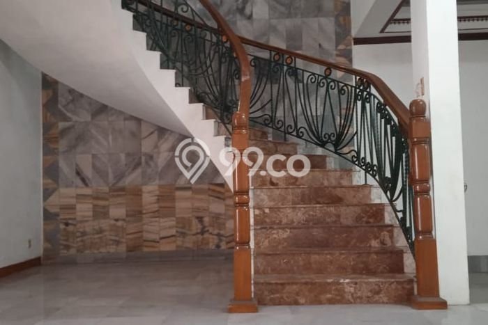 Hunian Eksklusif Best Location di Jakarta Selatan, DKI Jakarta Hunian Eksklusif Best Location di Jakarta Selatan, DKI Jakarta