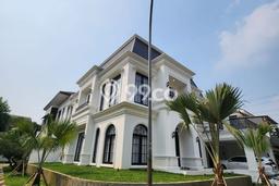 Hunian Mewah LB 365m2 Siap Pakai Desain Elegan di Bintaro, Tangerang Selatan Hunian Mewah LB 365m2 Siap Pakai Desain Elegan di Bintaro, Tangerang Selatan