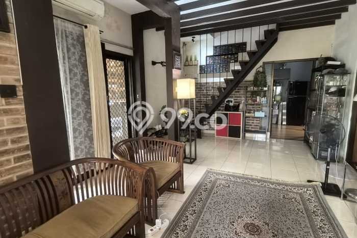 Rumah Elit LB 90m2 Siap Huni Desain Elegan di Graha Raya Bintaro, Tangerang Selatan Rumah Elit LB 90m2 Siap Huni Desain Elegan di Graha Raya Bintaro, Tangerang Selatan