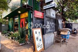 Rumah Elit Modern Siap Huni di Bintaro Jakarta Selatan Rumah Elit Modern Siap Huni di Bintaro Jakarta Selatan