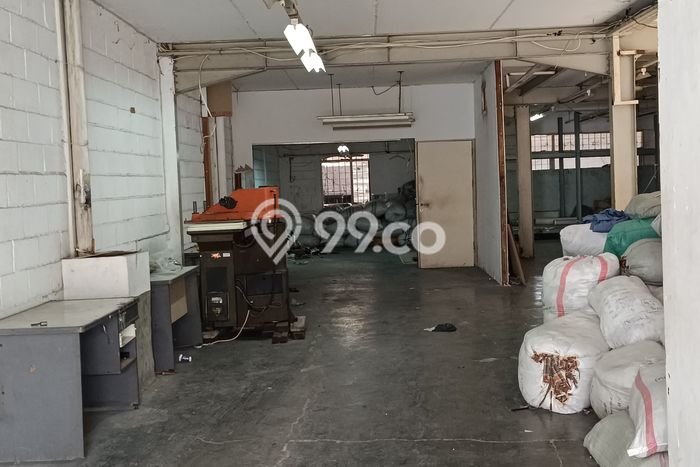 Untuk Dijual! Gudang di Kopo Bandung LT 580m2 / LB 884m2 Kawasan Strategis Untuk Dijual! Gudang di Kopo Bandung LT 580m2 / LB 884m2 Kawasan Strategis