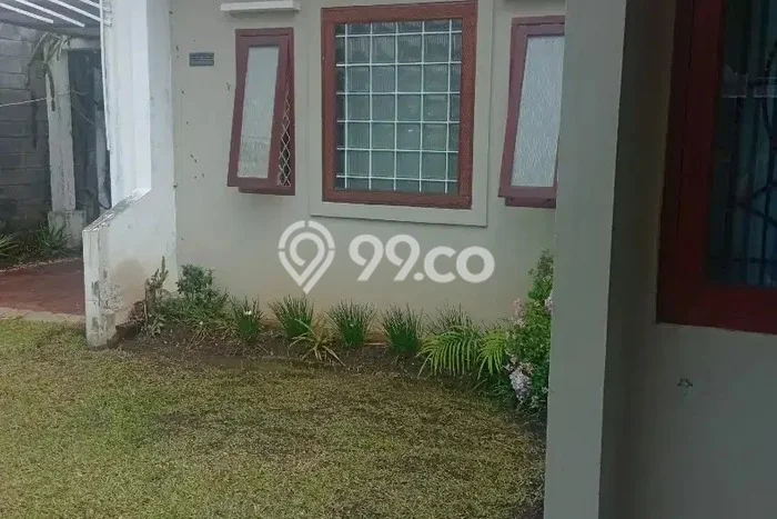 Rumah Sewa Bandung LT 400m2 LB 150m2 Area Cihanjuang Rumah Sewa Bandung LT 400m2 LB 150m2 Area Cihanjuang