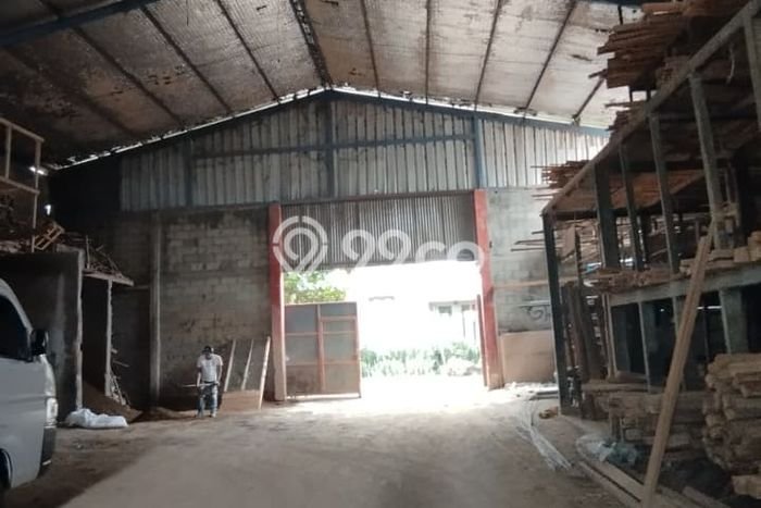 Gudang Dijual di Bandung LT 959m2 & LB 500m2 Lokasi Terbaik! Gudang Dijual di Bandung LT 959m2 & LB 500m2 Lokasi Terbaik!