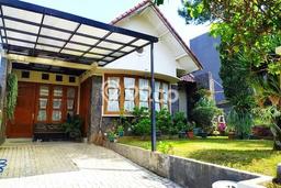 Rumah Elit LB 200m2 Siap Pakai Desain Elegan di Pondok Hijau, Bandung Rumah Elit LB 200m2 Siap Pakai Desain Elegan di Pondok Hijau, Bandung