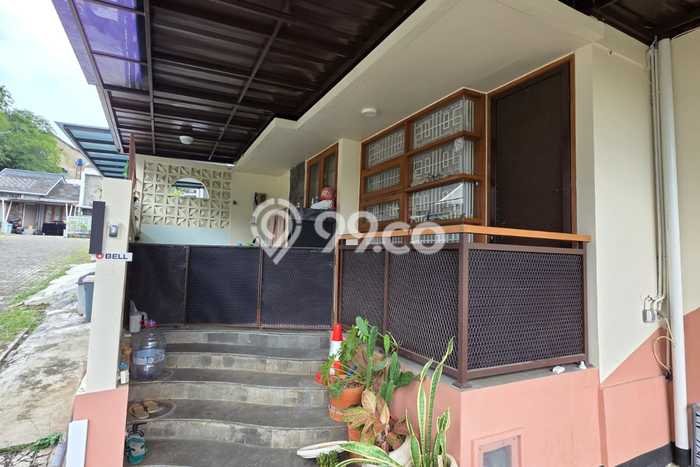 Rumah Modern 3 Kamar LT 121m2 di Ciwaruga Rumah Modern 3 Kamar LT 121m2 di Ciwaruga