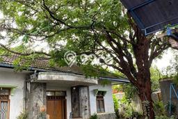 Rumah Strategis di , Bandung, LT 1413m2m² LB 480m2m² - HARGA NEGO! Rumah Strategis di , Bandung, LT 1413m2m² LB 480m2m² - HARGA NEGO!