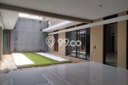Rumah Mewah LB 310m2 Siap Pakai Desain Elegan di Kota Baru Parahyangan, Bandung Rumah Mewah LB 310m2 Siap Pakai Desain Elegan di Kota Baru Parahyangan, Bandung