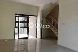 PILIHAN TEPAT! Rumah kawasan Regol, 4 KT, Dekat Mall, Luas 110m2m² Bangunan 110m2m² PILIHAN TEPAT! Rumah kawasan Regol, 4 KT, Dekat Mall, Luas 110m2m² Bangunan 110m2m²