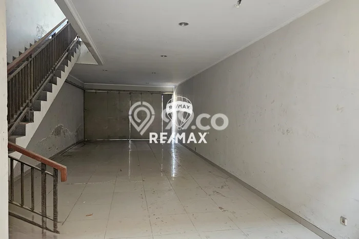 PROSPEK BAGUS! Ruko Kawasan Baleendah, Luas 154m2m², Area Bisnis PROSPEK BAGUS! Ruko Kawasan Baleendah, Luas 154m2m², Area Bisnis