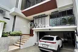 Rumah Elit Modern Tanpa Renovasi di Kemang Jakarta Selatan Rumah Elit Modern Tanpa Renovasi di Kemang Jakarta Selatan
