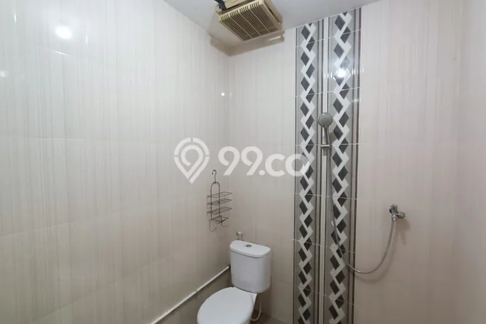 Rumah kawasan Tomang, Dekat Pusat Kota, 6 KT, Luas 180m² Bangunan 300m² Rumah kawasan Tomang, Dekat Pusat Kota, 6 KT, Luas 180m² Bangunan 300m²