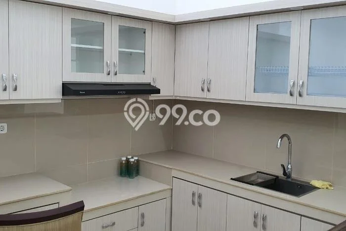 Disewakan Rumah Harga Terjangkau di Tomang Jakarta Barat Punya 4 KT Disewakan Rumah Harga Terjangkau di Tomang Jakarta Barat Punya 4 KT