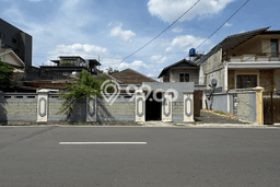 Rumah Modern LB/LT 500m2/1293m2 Dijual Area Cipete, Jakarta Selatan Rumah Modern LB/LT 500m2/1293m2 Dijual Area Cipete, Jakarta Selatan