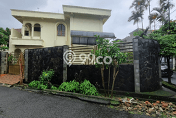 Rumah Elit Modern Siap Huni di Pondok Indah Jakarta Selatan Rumah Elit Modern Siap Huni di Pondok Indah Jakarta Selatan