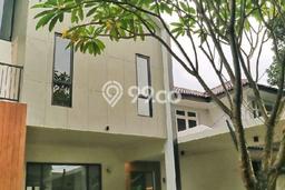 Rumah Luxury Modern Tanpa Renovasi di Cipete Jakarta Selatan Rumah Luxury Modern Tanpa Renovasi di Cipete Jakarta Selatan