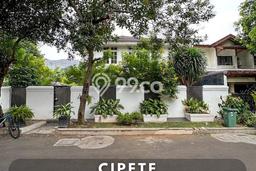 HARGA TERBAIK! Rumah Premium area Cipete, Luas 320m² Bangunan 360m² HARGA TERBAIK! Rumah Premium area Cipete, Luas 320m² Bangunan 360m²