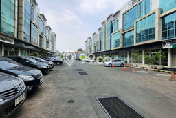 Ruko Dijual di Jakarta Selatan LT 78m2 & LB 350m2 Lokasi Terbaik! Ruko Dijual di Jakarta Selatan LT 78m2 & LB 350m2 Lokasi Terbaik!