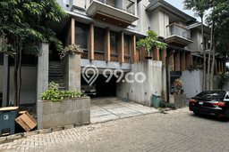 Rumah Asri di Cipete, Dekat Cipete, Jakarta Selatan, Jakarta Selatan - 4 KT Rumah Asri di Cipete, Dekat Cipete, Jakarta Selatan, Jakarta Selatan - 4 KT