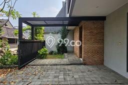 Rumah Elit Modern Tanpa Renovasi di Lebak Bulus Jakarta Selatan Rumah Elit Modern Tanpa Renovasi di Lebak Bulus Jakarta Selatan