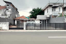 HOT LISTING! Rumah Ready Stock di Lebak Bulus, Jakarta Selatan, Luas 322m² Bangunan 150m² HOT LISTING! Rumah Ready Stock di Lebak Bulus, Jakarta Selatan, Luas 322m² Bangunan 150m²