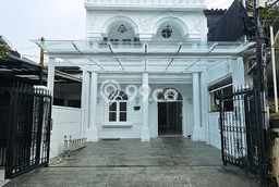 Hunian Super Mewah dengan Akses Paling Strategis di Pondok Indah, Jakarta Selatan Hunian Super Mewah dengan Akses Paling Strategis di Pondok Indah, Jakarta Selatan