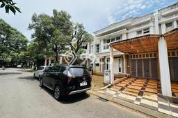 Disewakan! Rumah 3 Kamar Tidur &
2 Kamar Mandi di Summarecon Bekasi, Bekasi Disewakan! Rumah 3 Kamar Tidur &
2 Kamar Mandi di Summarecon Bekasi, Bekasi