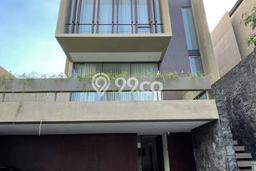 Rumah Mewah LB 250m2 Siap Pakai Desain Elegan di Kemang, Jakarta Selatan Rumah Mewah LB 250m2 Siap Pakai Desain Elegan di Kemang, Jakarta Selatan